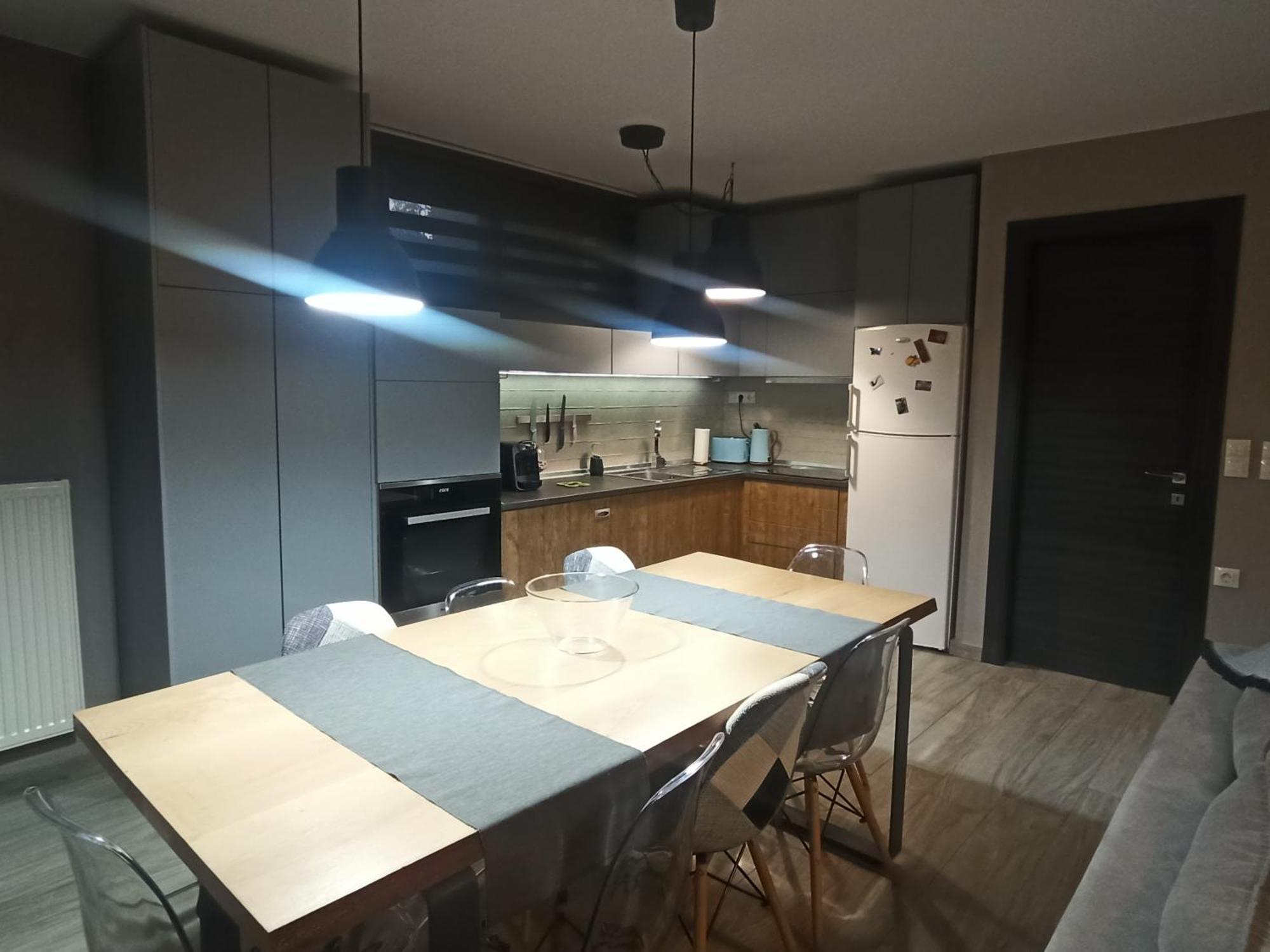 Yannis' Apartment Drama Ngoại thất bức ảnh
